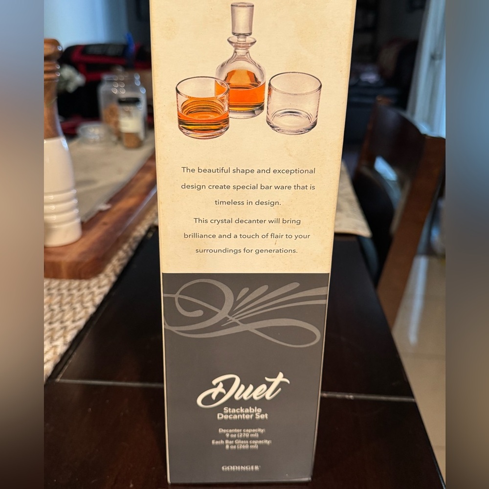 Duet Stackable Decanter Set - Picture 2 of 3